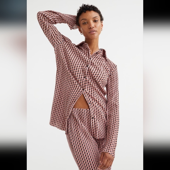 H&M Textured pant set - Picture 3 of 15